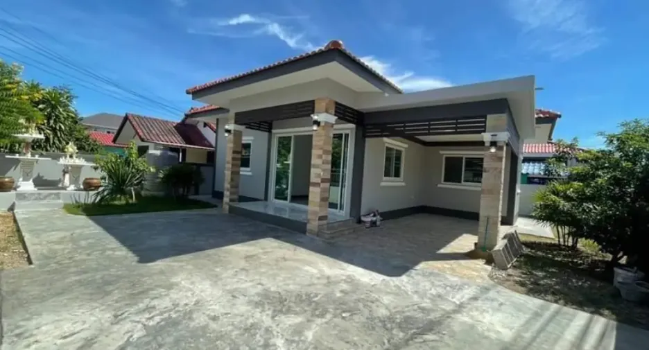 Casa en venta de 2 habitaciones en Bang Lamung, Chonburi