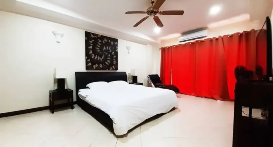 出售 1 卧室 公寓 在 Bang Lamung, Chon Buri