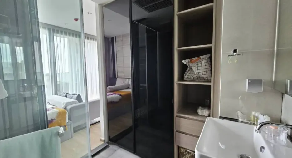 Condo en alquiler y en venta de 1 habitaciones en Bang Lamung, Chonburi