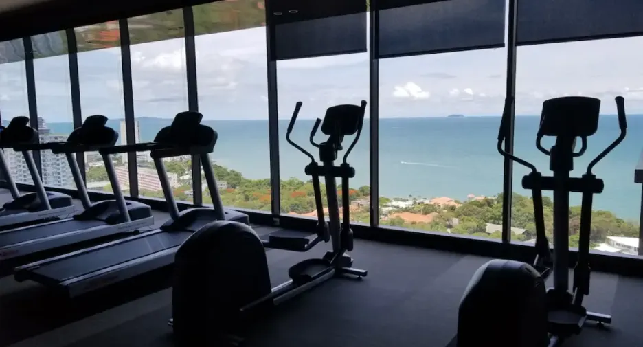 Condo en alquiler y en venta de 1 habitaciones en Bang Lamung, Chonburi