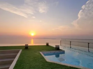 Condo en alquiler y en venta de 1 habitaciones en Bang Lamung, Chonburi