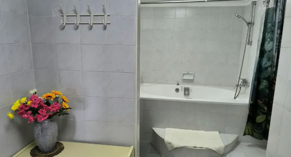 À vendre 2 chambres condo à Na Jomtien, Pattaya
