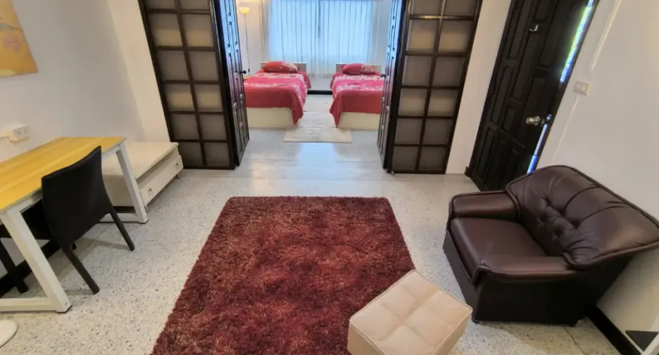 À vendre 2 chambres condo à Na Jomtien, Pattaya