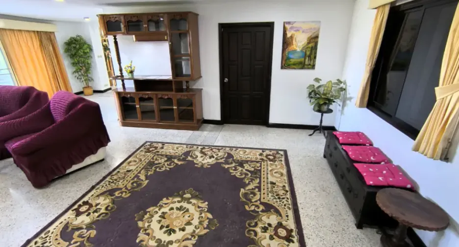 À vendre 2 chambres condo à Na Jomtien, Pattaya