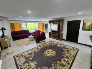 À vendre 2 chambres condo à Na Jomtien, Pattaya