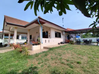 Продажа 2 спальни дом в Банг Сарай, Паттайя