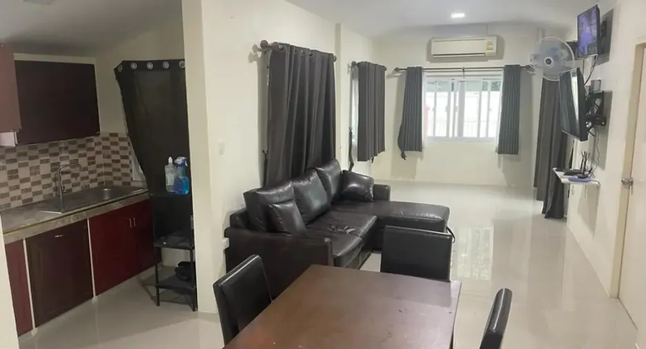 Продажа 2 спальни дом в Huay Yai, Паттайя