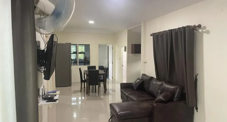 Продажа 2 спальни дом в Huay Yai, Паттайя