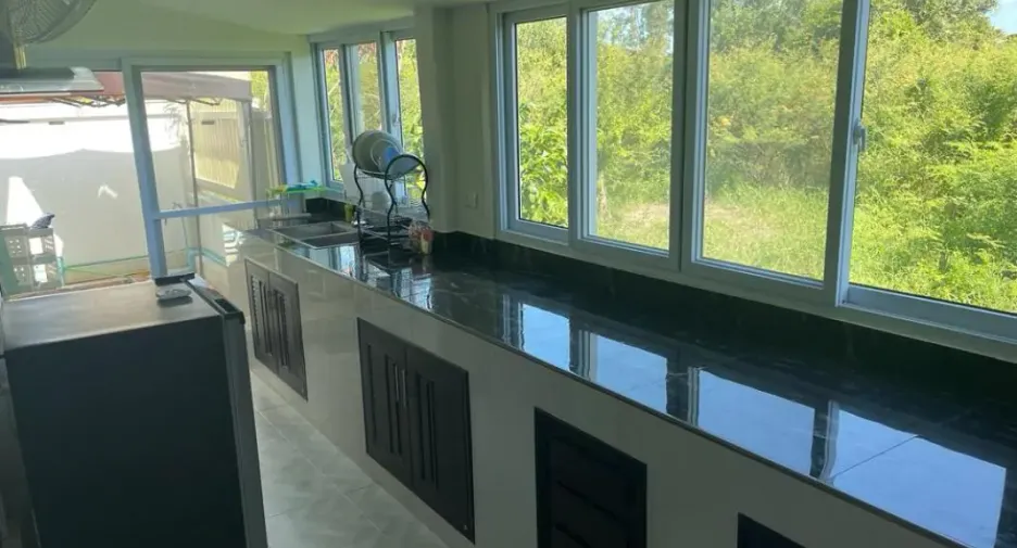 Продажа 2 спальни дом в Huay Yai, Паттайя