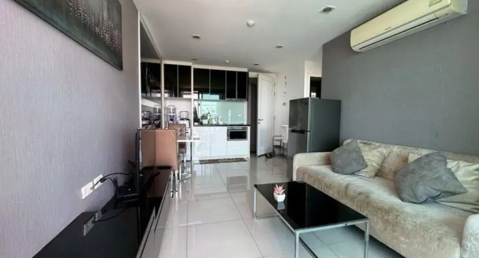 For sale 1 bed condo in Bang Lamung, Chonburi