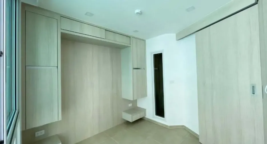 Продажа 1 кровать кондо в Банг Ламунг, Чонбури