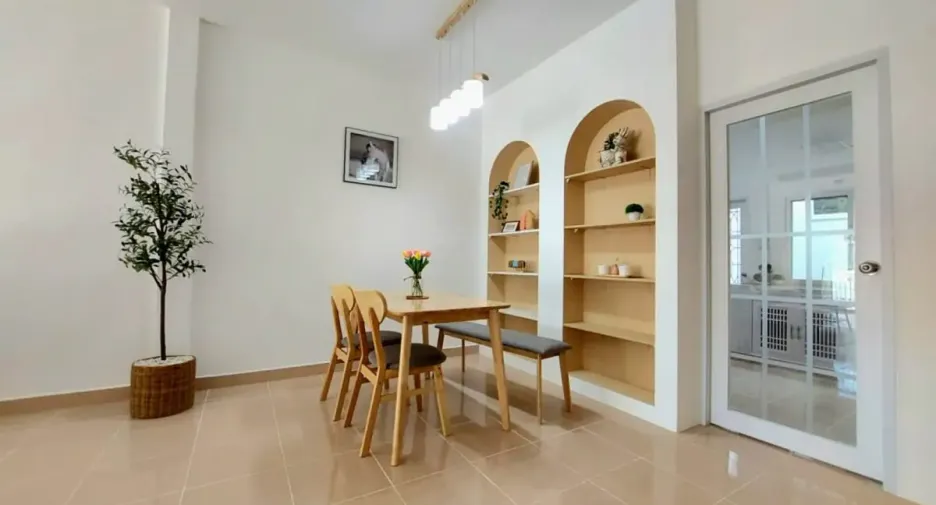 Casa en venta de 2 habitaciones en Bang Lamung, Chonburi