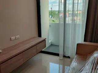 出租 和 出售 1 卧室 公寓 在 Bang Lamung, Chon Buri