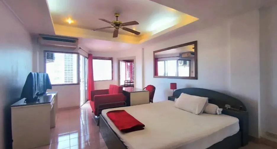 Продажа 2 спальни кондо в Na Jomtien, Паттайя