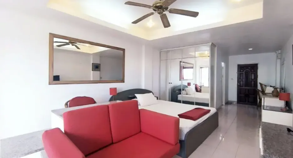 Продажа 2 спальни кондо в Na Jomtien, Паттайя
