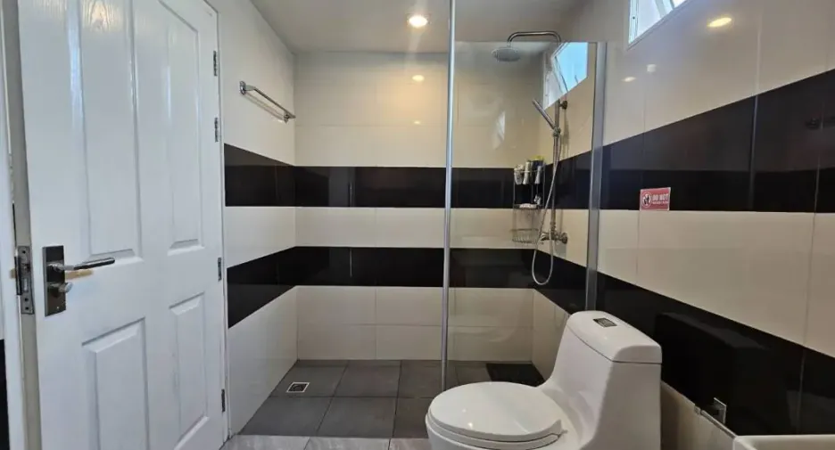 Condo en venta de 1 habitaciones en Bang Lamung, Chonburi