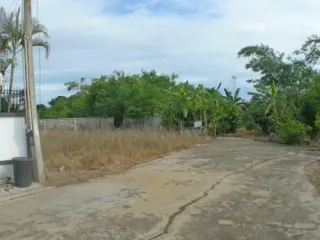 À vendre terrain à Bang Lamung, Chonburi