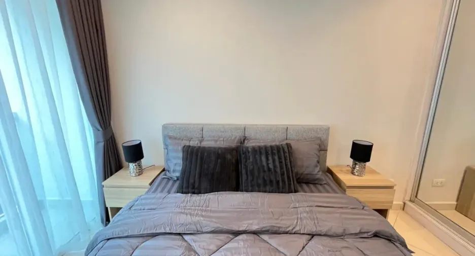 For rent and for sale 1 bed condo in Bang Lamung, Chonburi