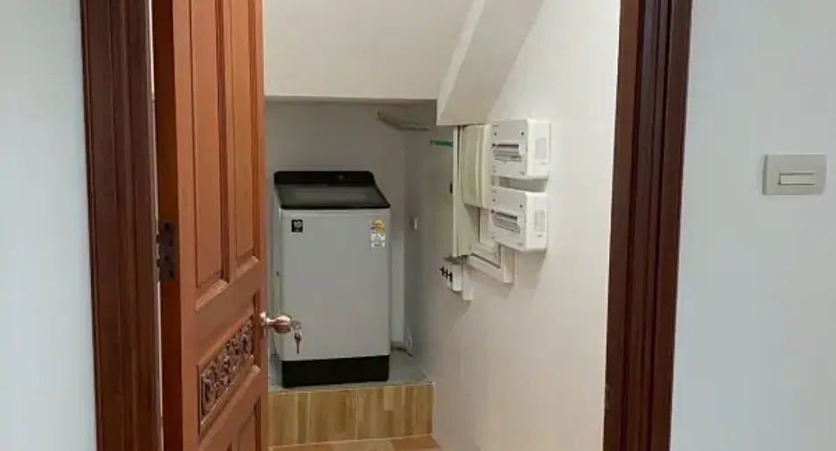 For rent 4 bedrooms house in Jomtien, Pattaya