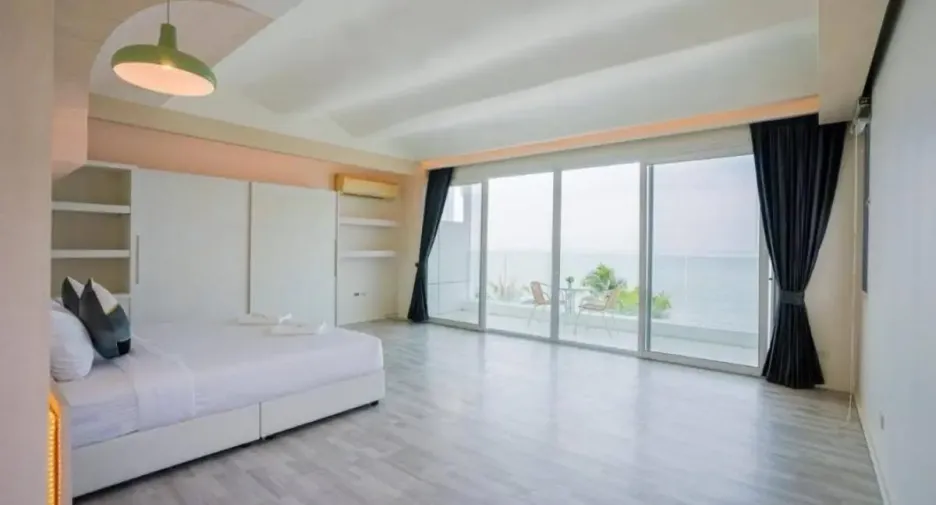 For rent 4 bedrooms house in North Pattaya, Pattaya
