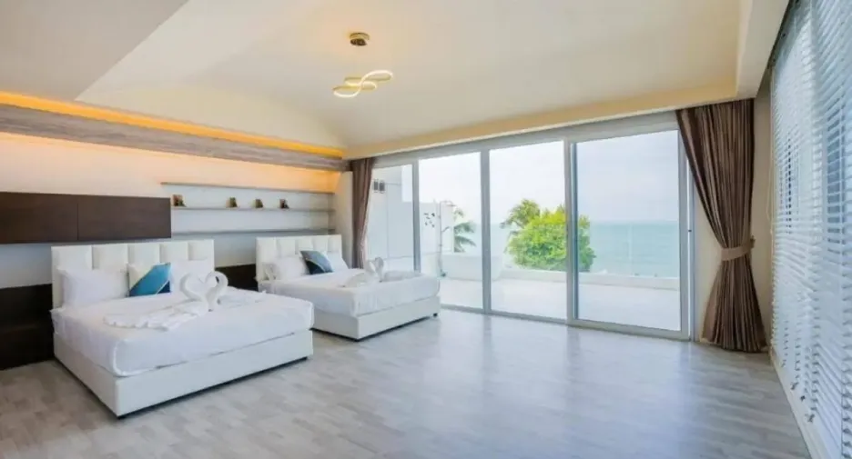For rent 4 bedrooms house in North Pattaya, Pattaya