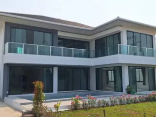 For Rent 4 Bedroom House In Bang Lamung, Chonburi