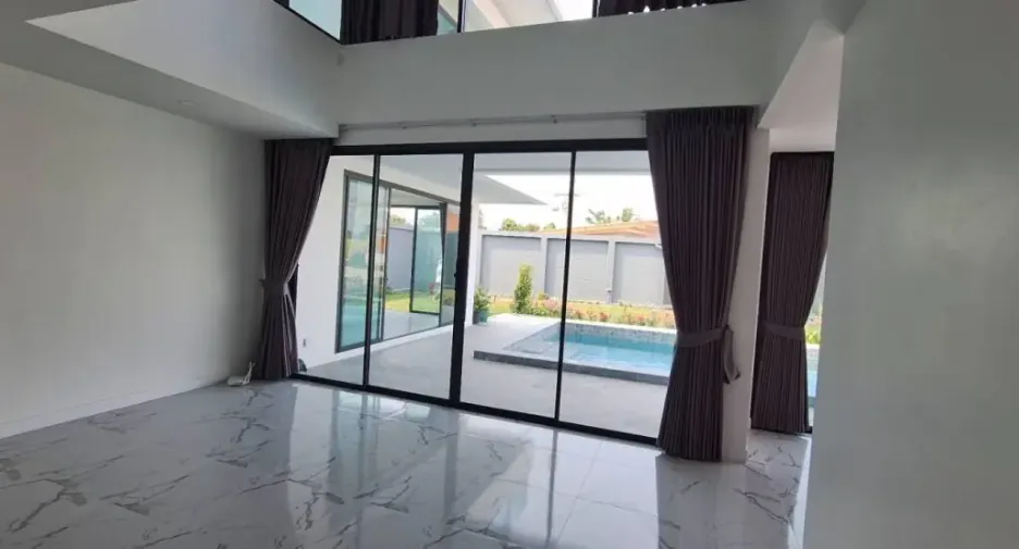 For rent 4 bedrooms house in Bang Lamung, Chonburi