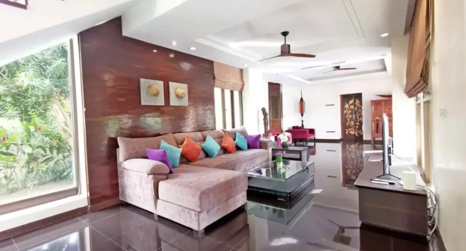 For rent 4 bedrooms house in Bang Lamung, Chonburi