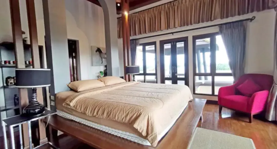 For rent 4 bedrooms house in Bang Lamung, Chonburi
