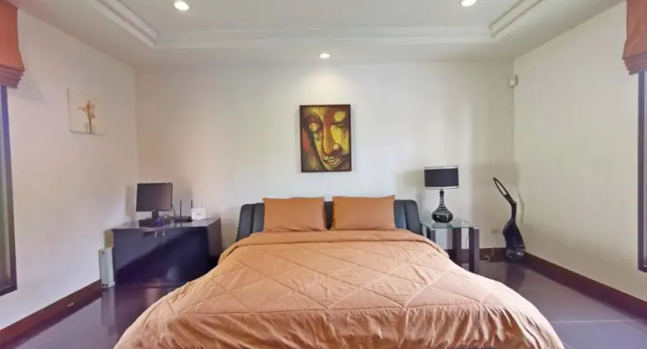 For rent 4 bedrooms house in Bang Lamung, Chonburi