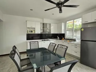 ขาย 4 ห้องนอน บ้านเดี่ยว ใน บางละมุง, ชลบุรี