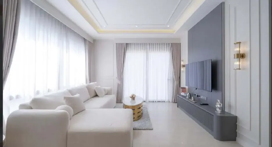 For rent 4 bedrooms house in Bang Lamung, Chonburi