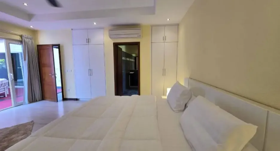 For rent 4 bedrooms house in Bang Lamung, Chonburi