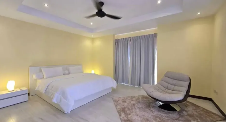 For rent 4 bedrooms house in Bang Lamung, Chonburi