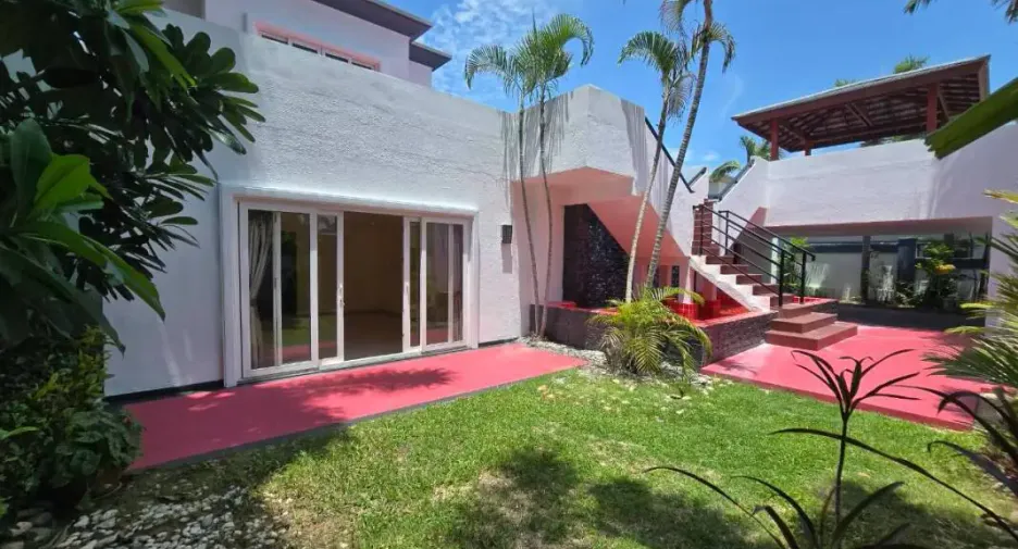 For rent 4 bedrooms house in Bang Lamung, Chonburi