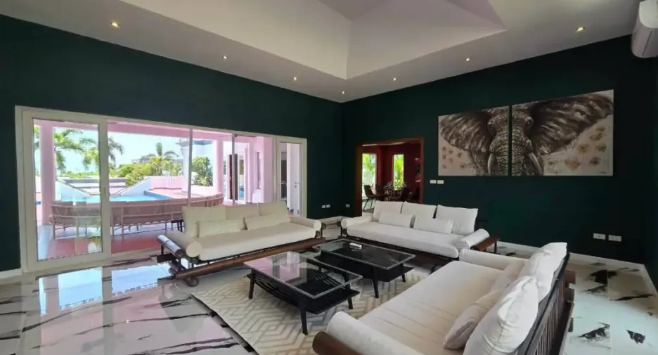 For rent 4 bedrooms house in Bang Lamung, Chonburi