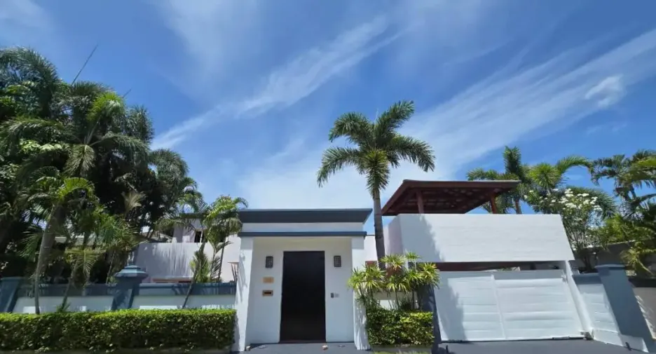 For rent 4 bedrooms house in Bang Lamung, Chonburi