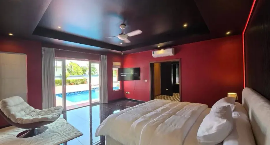 For rent 4 bedrooms house in Bang Lamung, Chonburi