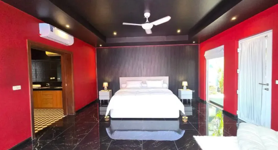 For rent 4 bedrooms house in Bang Lamung, Chonburi
