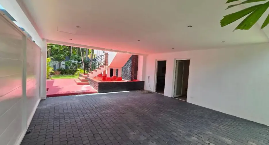 For rent 4 bedrooms house in Bang Lamung, Chonburi
