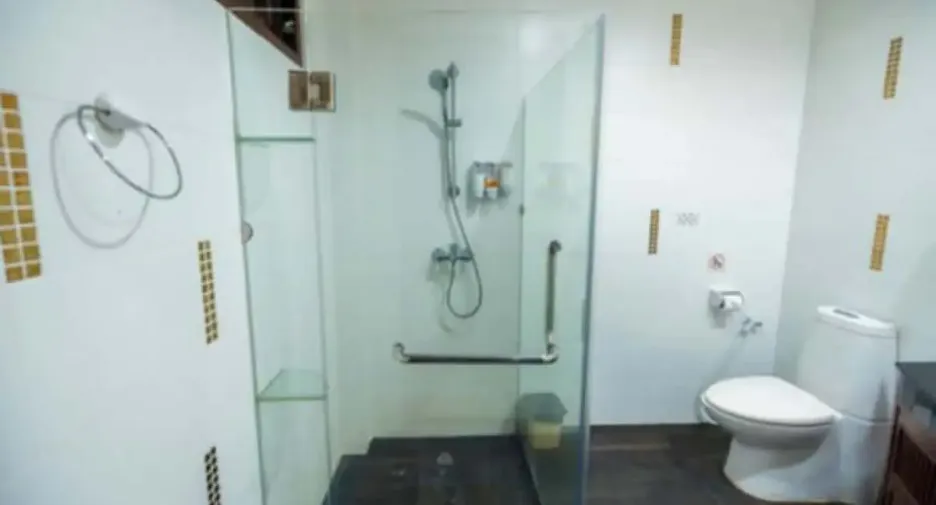 Haus zur Miete mit 4 Zimmer in Bang Lamung, Chonburi