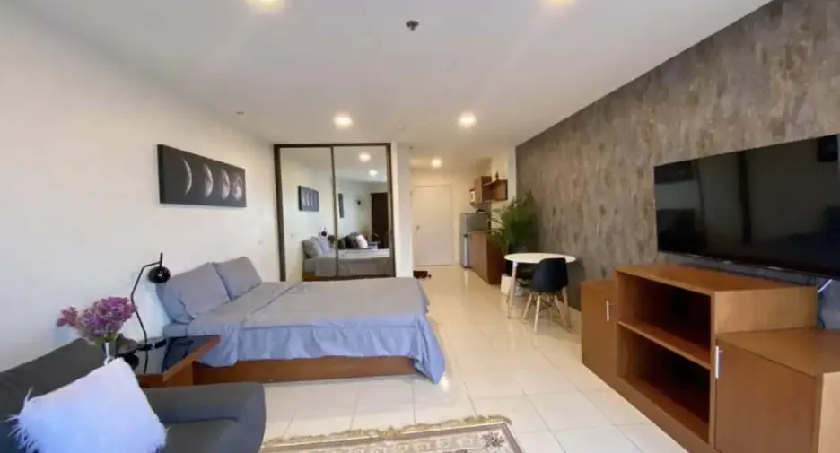 Haus zur Miete mit 4 Zimmer in Bang Lamung, Chonburi