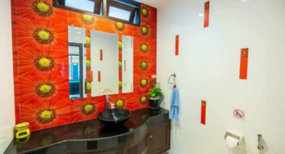 Haus zur Miete mit 4 Zimmer in Bang Lamung, Chonburi