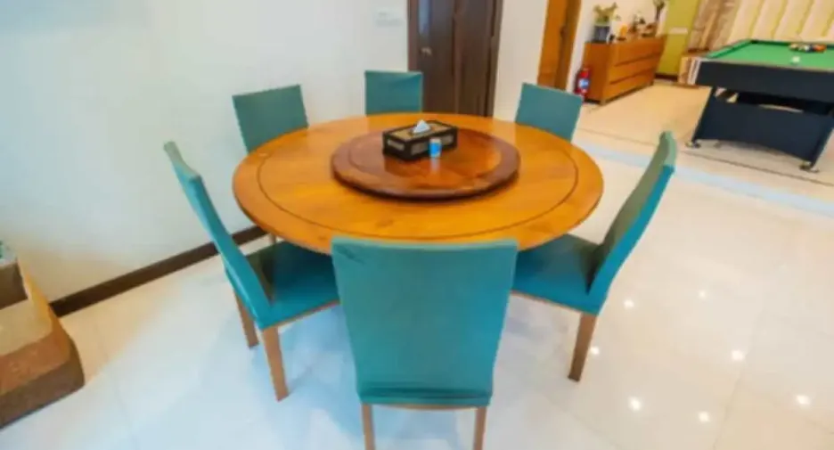 Haus zur Miete mit 4 Zimmer in Bang Lamung, Chonburi