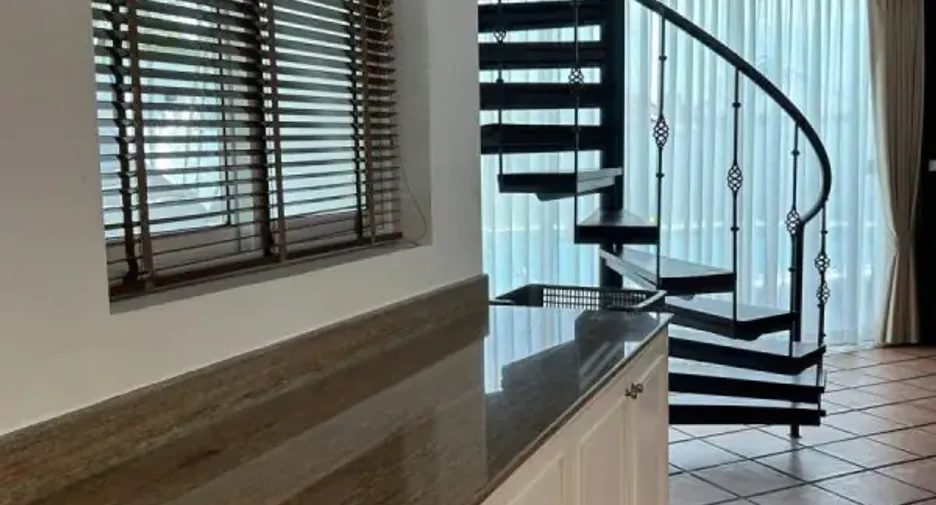 For rent 4 bedrooms house in Bang Lamung, Chonburi