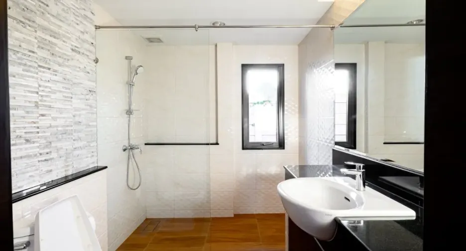For rent 3 bedrooms house in Huay Yai, Pattaya