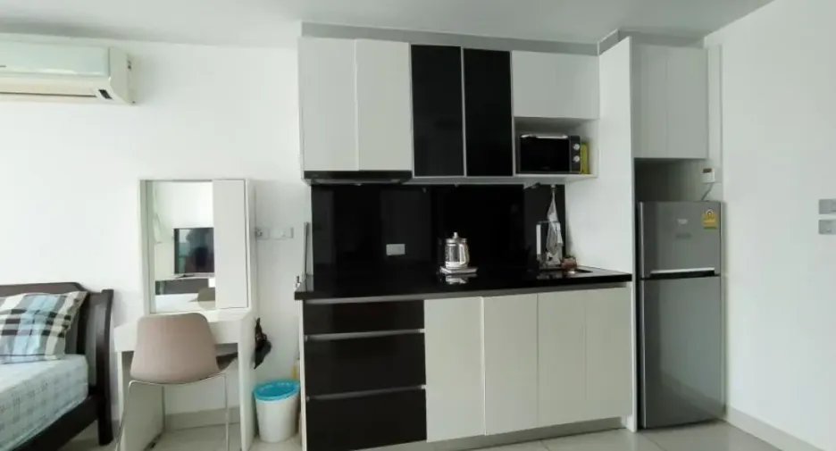 For rent 3 ベッドルーム condo in Bang Lamung, Chonburi