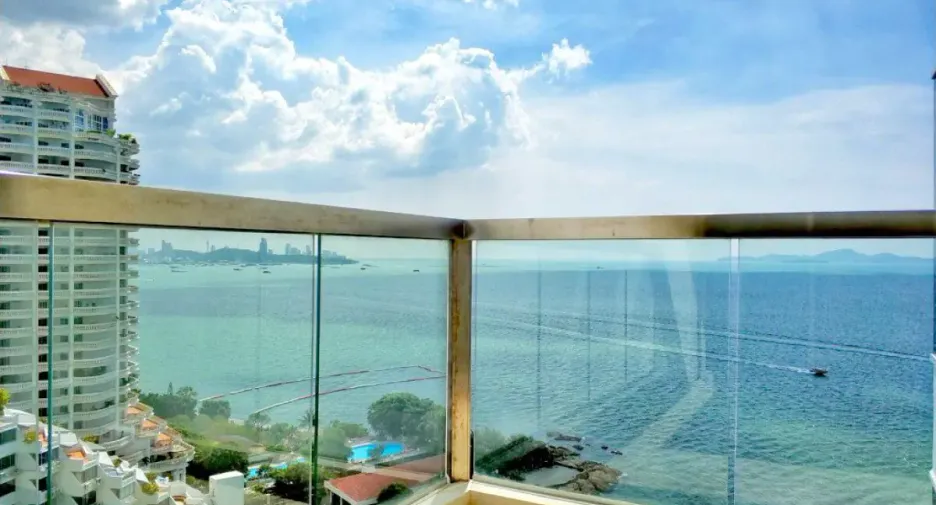 For rent 3 ベッドルーム condo in Bang Lamung, Chonburi