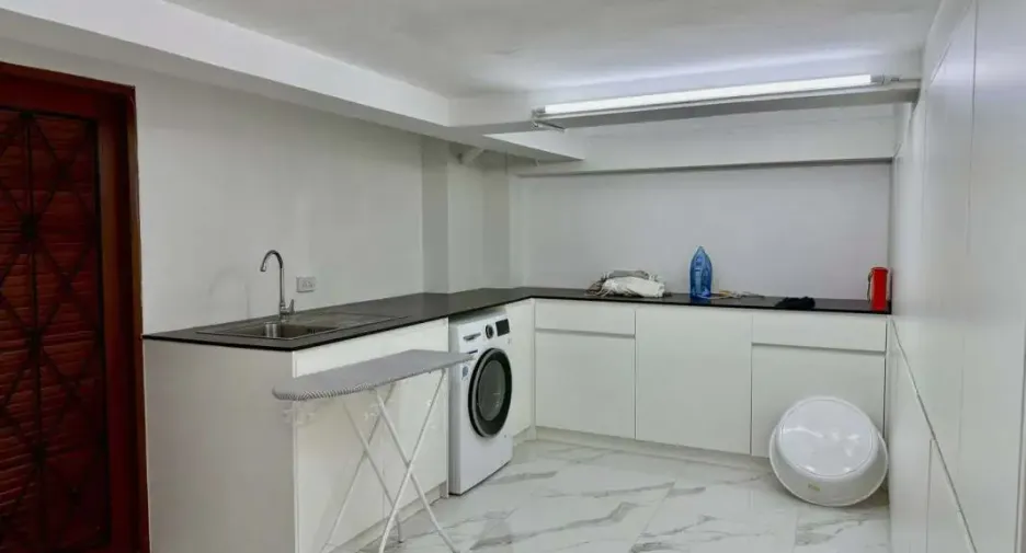 For rent 4 bedrooms house in Bang Lamung, Chonburi