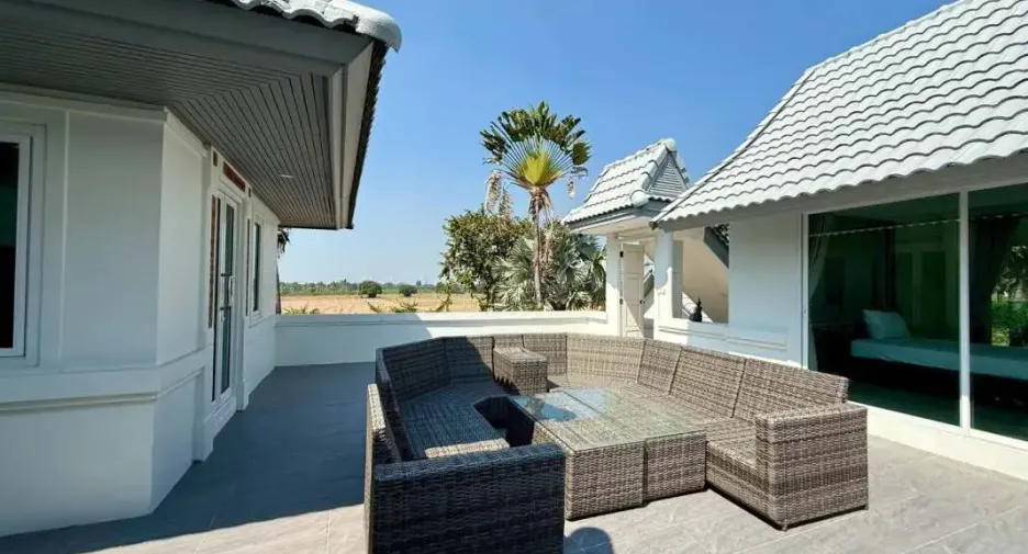 For rent 4 bedrooms house in Bang Lamung, Chonburi